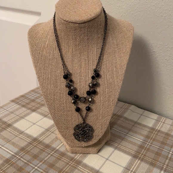 NY Brand Layer Two Tier Necklace Black Gunmetal Chain w/Beads & Pendant - Picture 1 of 11